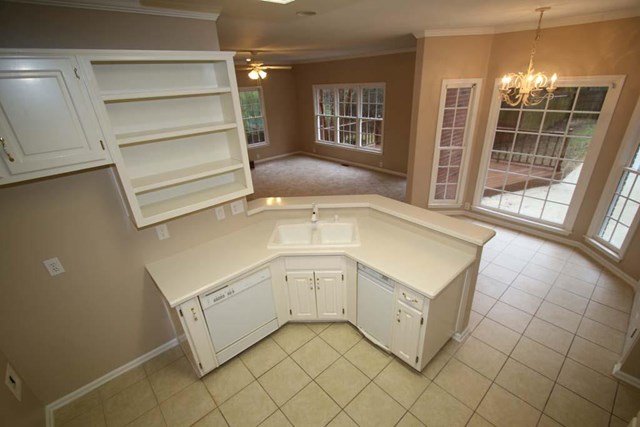 113 Sunny Point Cir, Lagrange, GA 30240 photo 4
