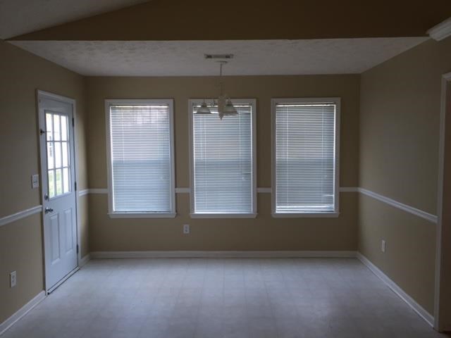 95 Oak Hill Dr, Covington, GA 30016 photo 6