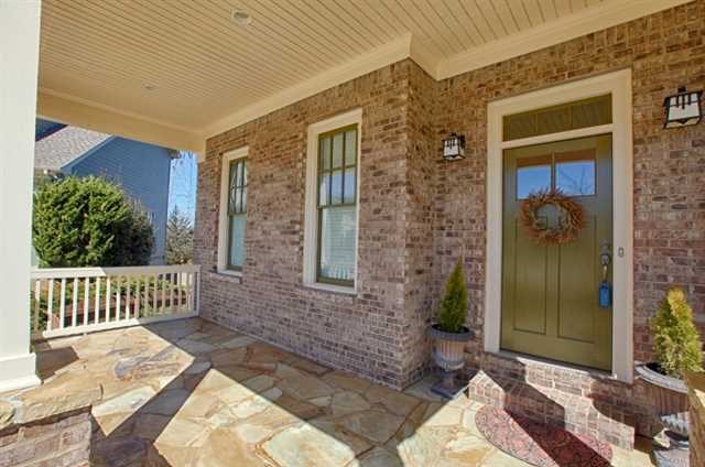 2832 Oleander St, Buford, GA 30519 photo 2