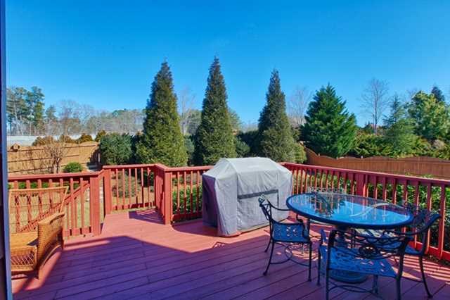 2832 Oleander St, Buford, GA 30519 photo 9