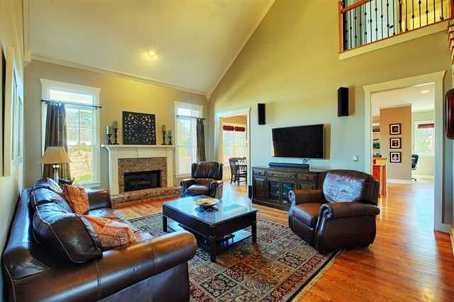 2832 Oleander St, Buford, GA 30519 photo 5
