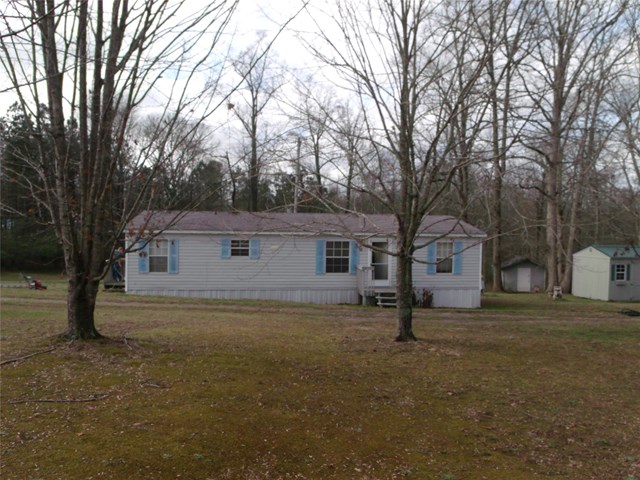 3738 E Jones Dr, Buford, GA 30519 photo 2