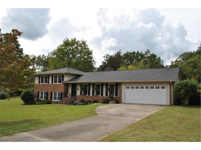 138 Ball St, Jackson, GA 30233 photo 1