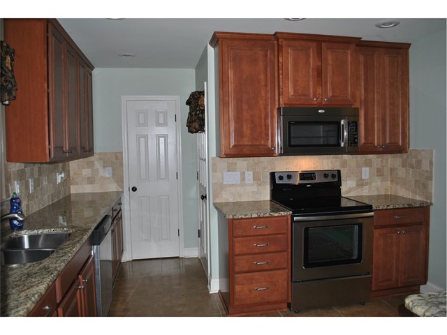 138 Ball St, Jackson, GA 30233 photo 8