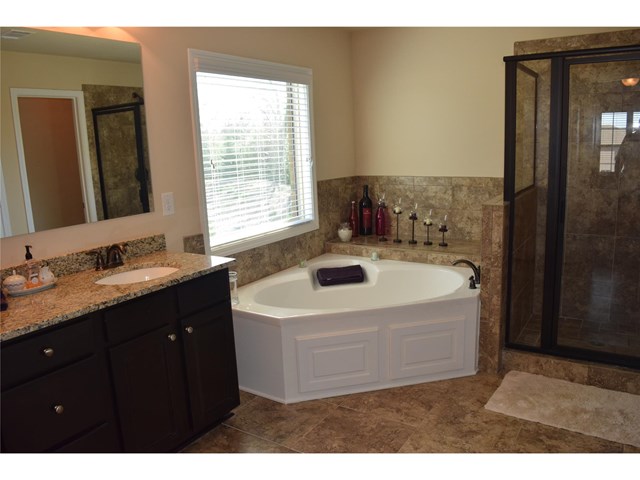 435 Eldridge Dr, Suwanee, GA 30024 photo 13