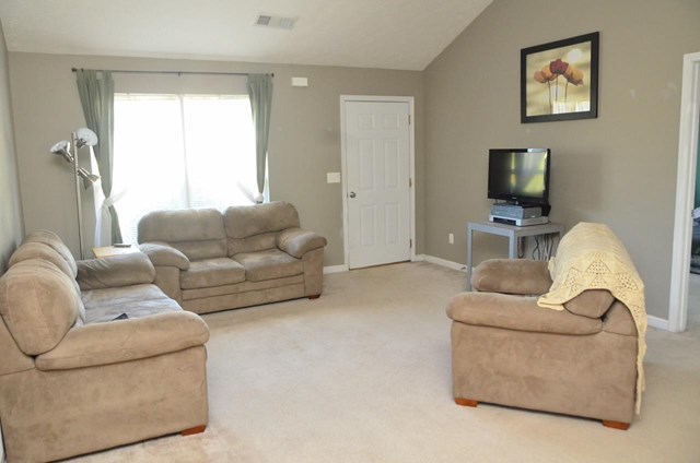 152 Clydes Way, Jackson, GA 30233 photo 4