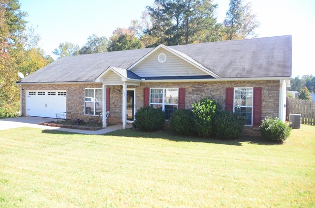 152 Clydes Way, Jackson, GA 30233 photo 1