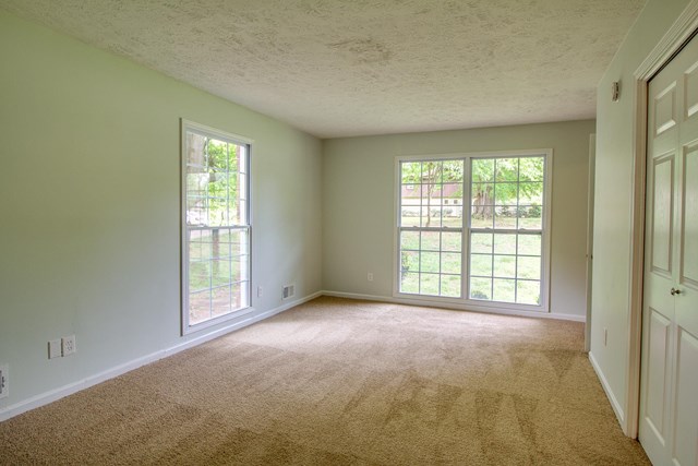 5757 Rally Ct, Rex, GA 30273 photo 13