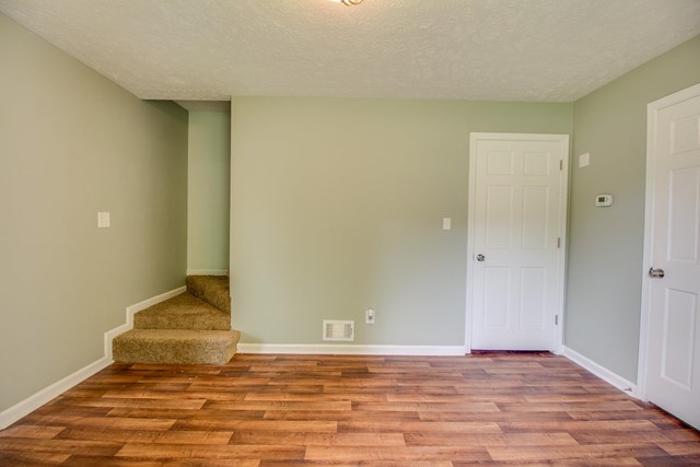 5757 Rally Ct, Rex, GA 30273 photo 3