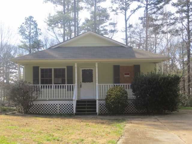 4560 Bryant Rd, Buford, GA 30518 photo 1