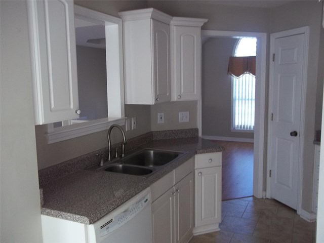 103 Oakmont Dr, Lagrange, GA 30241 photo 8