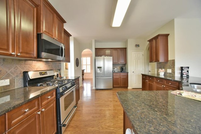 4480 Wembly Pl, Cumming, GA 30041 photo 8