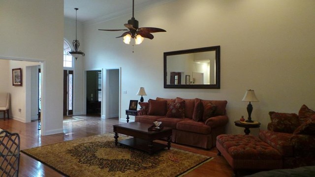 4002 White Oak Ln, Lagrange, GA 30240 photo 3