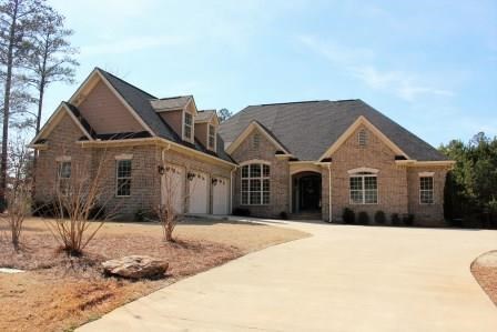 707 Forest Pointe Dr, Forsyth, GA 31029 photo 1