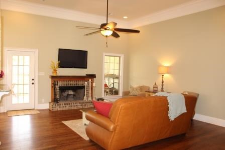 707 Forest Pointe Dr, Forsyth, GA 31029 photo 4
