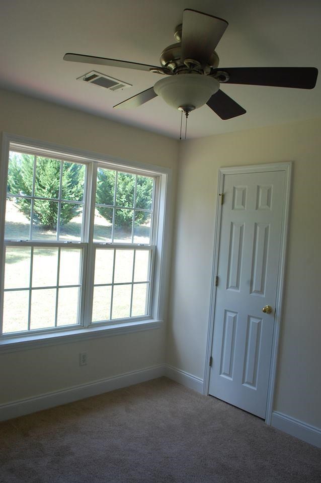 125 Selah Ln, Cornelia, GA 30531 photo 9