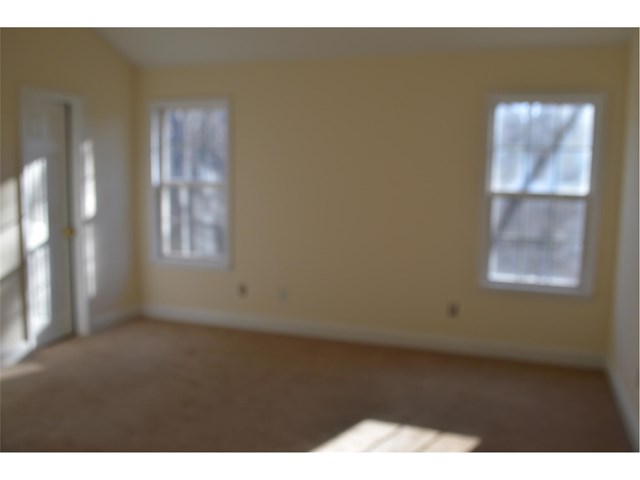 125 Selah Ln, Cornelia, GA 30531 photo 5