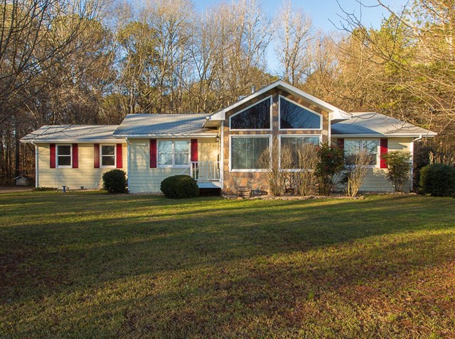 240 Riverbend Ln, Hampton, GA 30228 photo 1