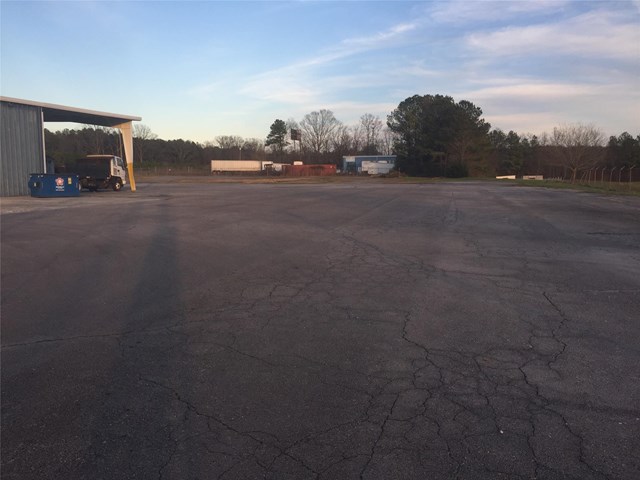 632 Richardson Rd, Calhoun, GA 30701 photo 6