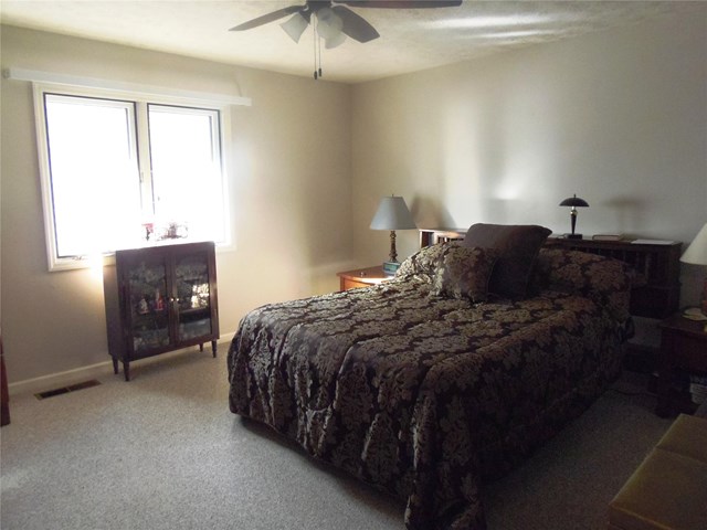303 Cheyenne Dr, Lagrange, GA 30240 photo 13