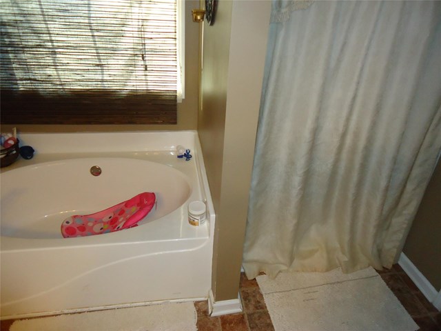 115 Cheyenne Dr, Covington, GA 30016 photo 8