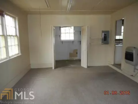 Undisclosed, Macon, GA 31206 photo 8