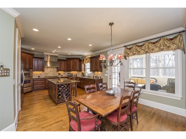 7720 Georgetown Cir, Suwanee, GA 30024 photo 4