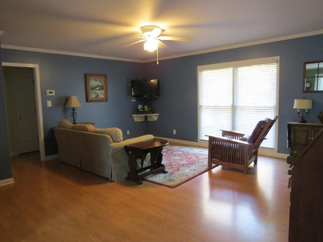 628 Lovers Ln, Toccoa, GA 30577 photo 4