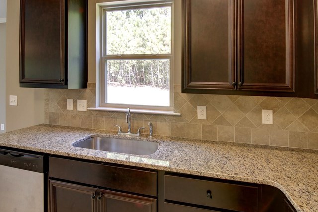 2702 Juniper Dr, Fairburn, GA 30213 photo 9