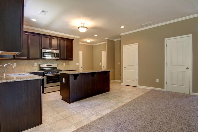 2702 Juniper Dr, Fairburn, GA 30213 photo 4