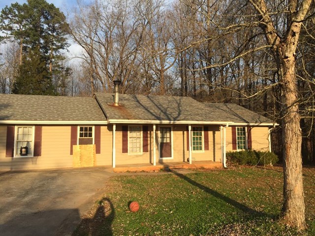 1123 Shady Ln, Toccoa, GA 30577 photo 1