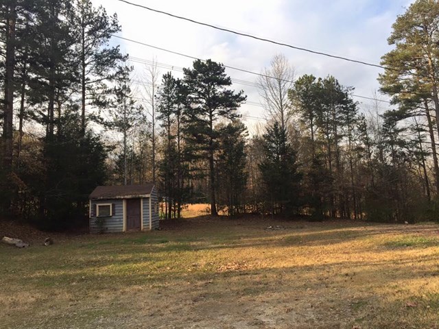 1123 Shady Ln, Toccoa, GA 30577 photo 4