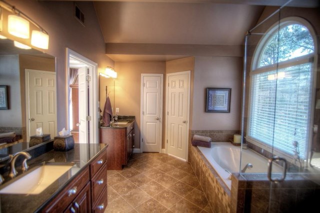 3692 Lance Bluff Ln, Duluth, GA 30097 photo 12