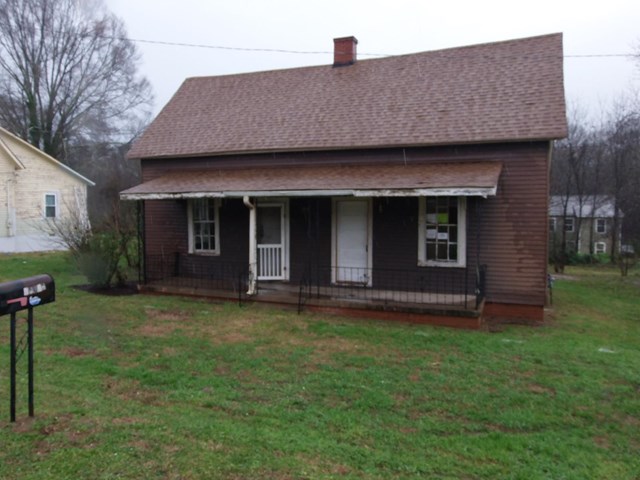 609 Lawrence St, Monroe, GA 30655 photo 1