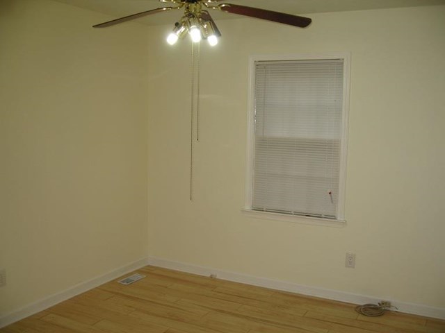 395 Freestone Dr, Newnan, GA 30265 photo 9