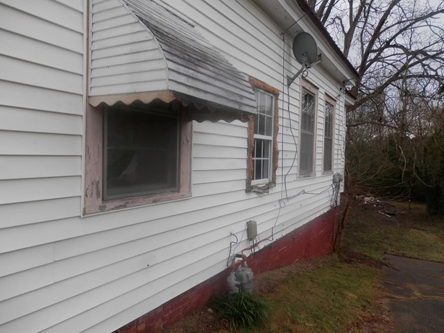 1016 Hill St, Lagrange, GA 30241 photo 4
