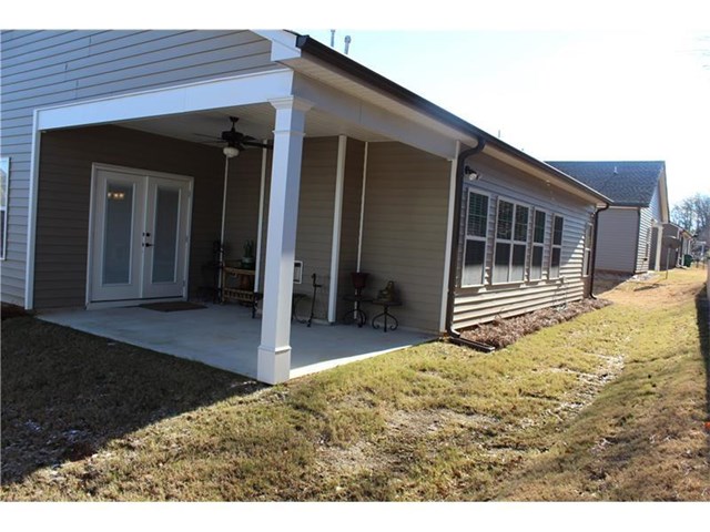 811 Ideal Pl, Winder, GA 30680 photo 2