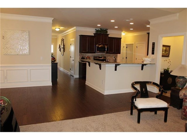 811 Ideal Pl, Winder, GA 30680 photo 3