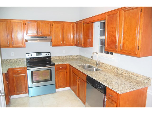 140 Mildred Ln, Covington, GA 30016 photo 10