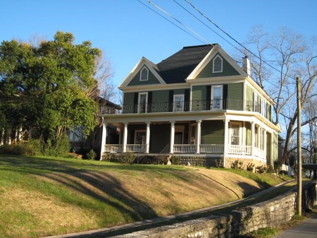 312 E 4th St, Rome, GA 30161 photo 2