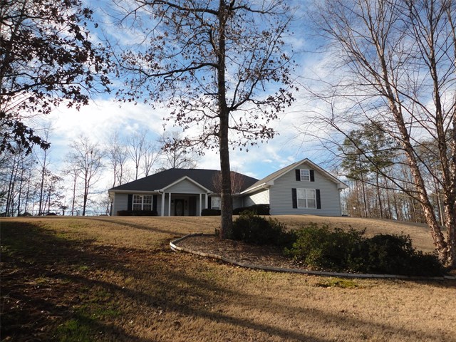201 Edgefield Ct, Lagrange, GA 30240 photo 3