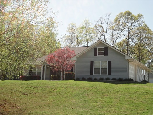 201 Edgefield Ct, Lagrange, GA 30240 photo 1