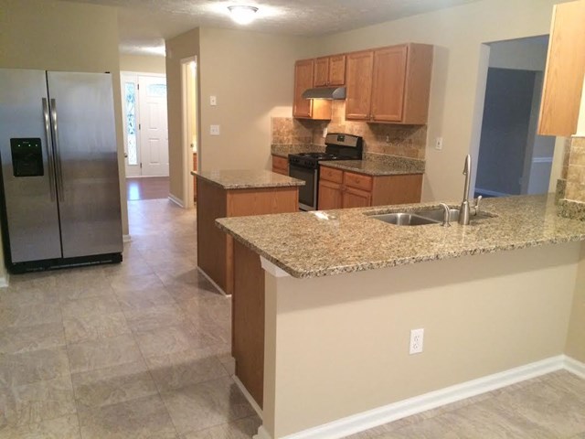 1362 Pebble Beach Ln, Hampton, GA 30228 photo 11