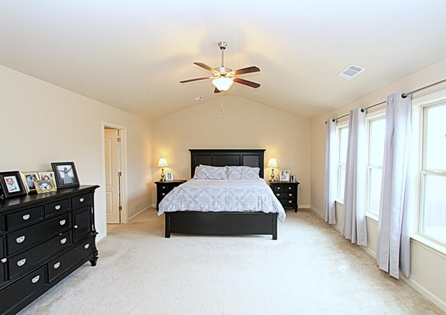2547 Olney Falls Dr, Braselton, GA 30517 photo 13