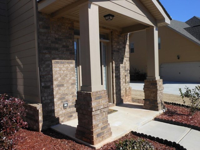 75 Tanners Ct, Covington, GA 30016 photo 2