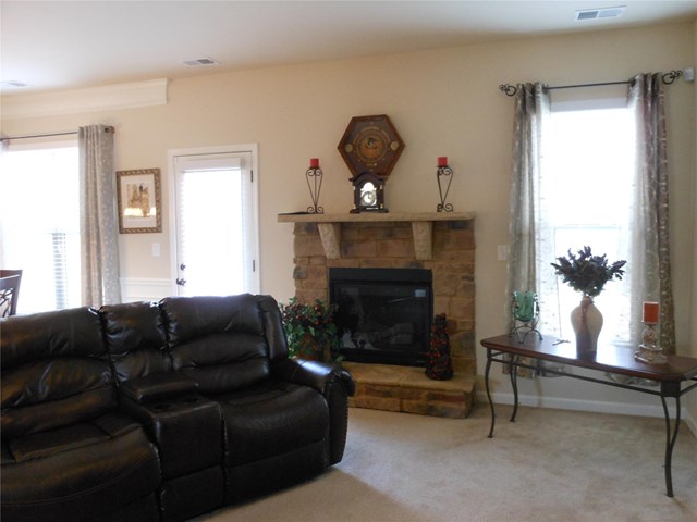 75 Tanners Ct, Covington, GA 30016 photo 8