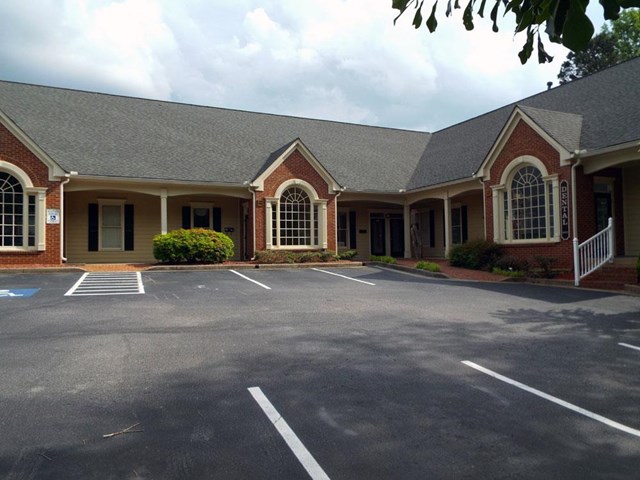 331 Arcado Rd, Lilburn, GA 30047 photo 4