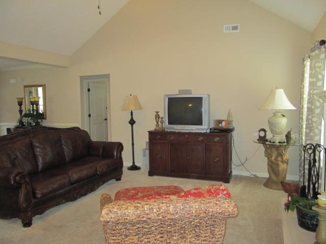 211 Jasmine Ln, Lagrange, GA 30241 photo 3