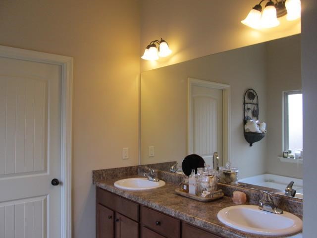 211 Jasmine Ln, Lagrange, GA 30241 photo 14