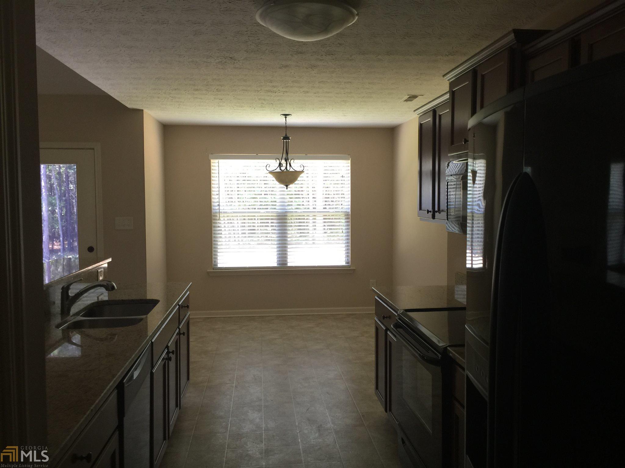 211 Jasmine Ln, Lagrange, GA 30241 photo 11
